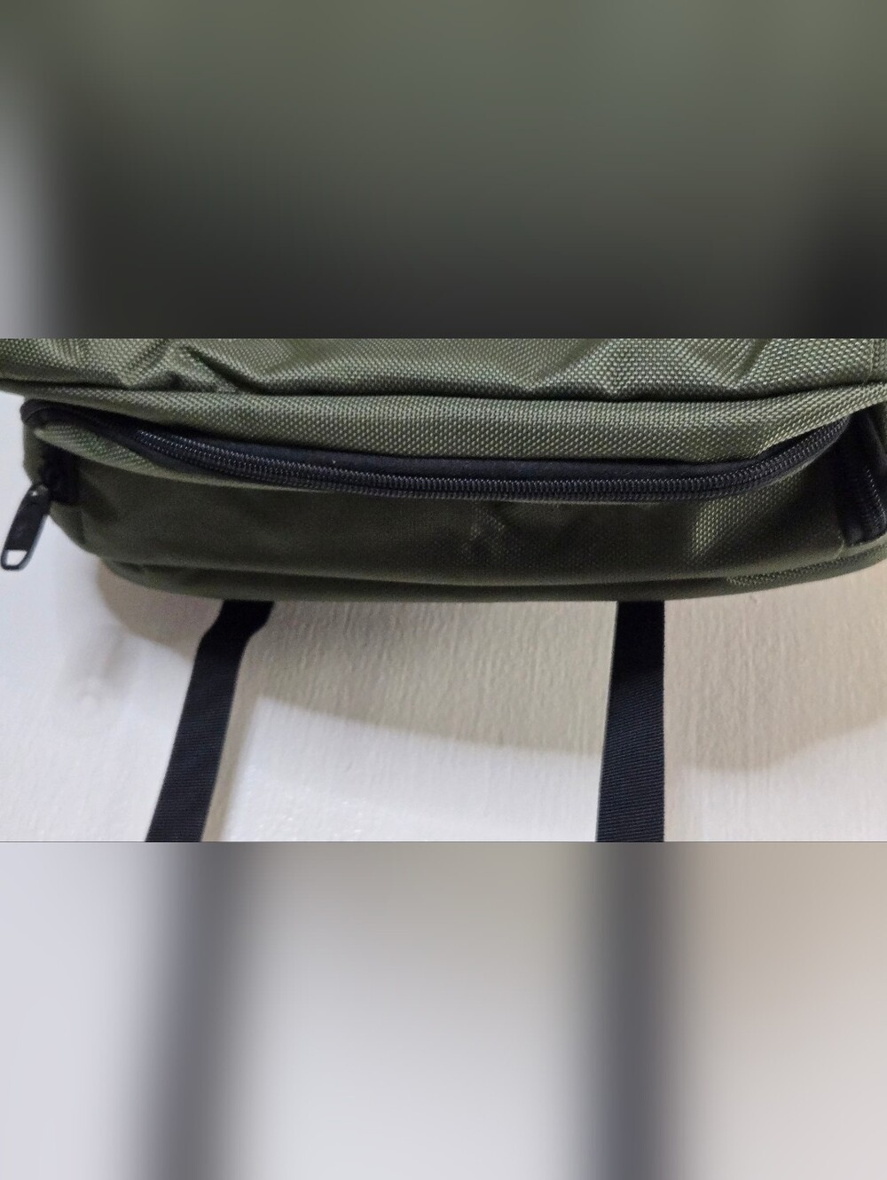 Matein Men's Olive Green Backpack Everyday Airline Travel Bag - Picture 4 of 10